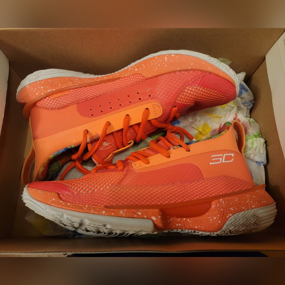 Steph Curry - Sour Patch Kids bball shoes